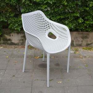 Modern Durable Breathable Molded PP Plastic Boat-Shaped Portable <b>Chair</b> for Cafes Restaurants Outdoor Use Carpet Surface TM06 - Product Image 3