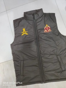 Veste d'hiver pour homme de qualité export, vêtement d'extérieur chaud pour un usage quotidien, vêtements saisonniers automne-hiver disponibles au meilleur prix du marché - Product Image 2