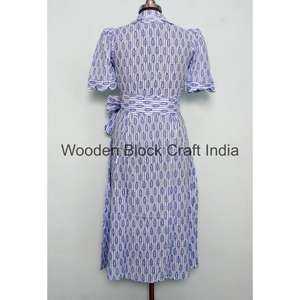 Robe midi en coton lavable et écologique à imprimé numérique, col en V, style bohème, faite à la main, pour femme, manches courtes, coupe trapèze, tenue de plage formelle - Product Image 6