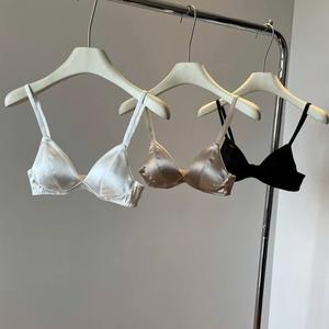 Ensembles de soutien-gorge et culottes sexy avec logo personnalisé, lingerie féminine de haute qualité - Product Image 1