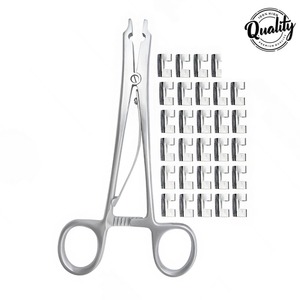 Applicateur de clips pour cuir chevelu Raney avec 30 clips pour cuir chevelu Raney, ensemble d'instruments chirurgicaux de neurochirurgie réutilisables - Product Image 1