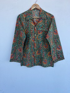 Ensemble pyjama en coton à imprimé floral pour femme, avec chemise boutonnée à manches longues, passepoil contrasté et pantalon à cordon élastique - Product Image 2