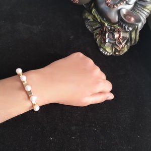 Luxury Drop <b>Bracelet</b> with Freshwater Jewelry Gift for Wedding & Formal Celebration Use as adjustable Free Size <b>Bracelet</b> - Product Image 3