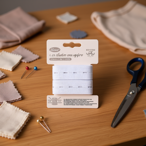 Nastro Elastico Ilan con Occhielli 2.5Mm X 1.5M Bianco per Uso in Abbigliamento - Product Image 1