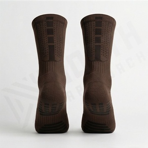 Brown Crew <b>Socks</b> Solid Color Knitted Breathable Daily Wear Casual Style Adult Size Standard <b>Thickness</b> - Product Image 2