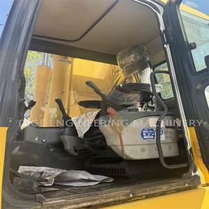 Excavatrice hydraulique d'occasion Komatsu PC200/PC220 - 20-22 tonnes - Équipement de construction de haute qualité avec moteur et pompe - Product Image 6