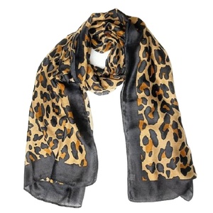 Fabricant de bandana en coton polyester design personnalisé carré couleur impression fait à la main meilleur prix le plus bas foulard bandana en soie - Product Image 1