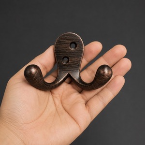 SHUBHAM Gancho Doble de Metal Vintage para Colgar Ropa, Acabado en Latón Antiguo, para Baño, Entrada, Pasillo, Decoración de Pared Vintage - Product Image 6