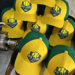 Gorra de béisbol ajustable de cuero de gamuza, disponible en varios colores y materiales, incluyendo piel de cordero auténtica. - Product Image 6