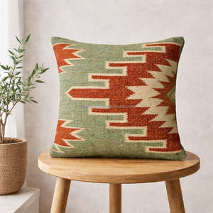 Housse de coussin vintage Kilim avec motif médaillon sud-ouest pour une décoration bohème, éclectique et de style global - Product Image 6