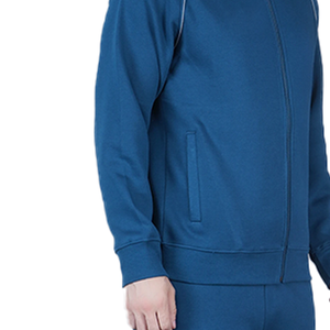 Traje Deportivo Personalizado de Alta Gama para Hombre, Ropa Deportiva y de Estilo de Vida, Diseño de Marca Privada OEM, Logotipo Personalizado, Rendimiento y Estilo - Product Image 6