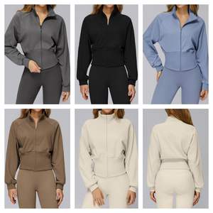 Veste de sport respirante en spandex légère pour femme, grande taille, col montant, fermeture éclair intégrale, manches tombantes, poignets et ourlet côtelés - Product Image 6