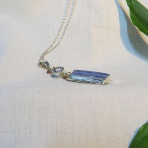 Pendentif Charme Vintage en Argent Sterling 925 avec Kyanite et Aigue-marine, Pierre Brute Bleue Faite à la Main, Cadeau de Fiançailles en Cristal pour Femmes et Hommes - Product Image 2