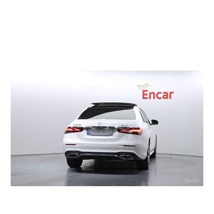 Mercedes-Benz <span class=keywords><strong>Classe</strong></span> E <span class=keywords><strong>E220d</strong></span> 4MATIC AMG Line 2023, 24 413 km, Diesel, Automatique, Sièges en Cuir, Caméra Arrière, Volant à Gauche - Product Image 4