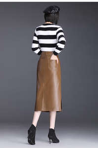 Faldas Largas de Cuero para Mujer, Color Marrón, Falda Midi Ajustada de PU de Alta Calidad con Abertura Frontal y Cintura Alta - Product Image 5