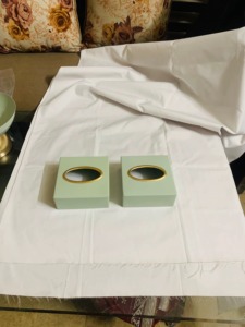 Porte-serviettes en métal polyvalent avec cadre robuste pour une utilisation pratique et bien organisée sur la table - Product Image 4