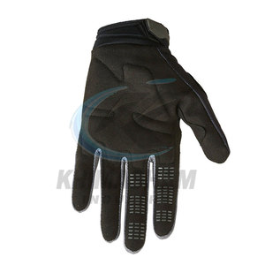 ถุงมือแข่งรถมอเตอร์ครอสสำหรับฤดูหนาว ผลิตในปากีสถาน สำหรับใช้งานกลางแจ้ง กันลื่น ปิดด้วยแถบตีนตุ๊กแก ดีไซน์แบบเต็มนิ้ว - Product Image 3