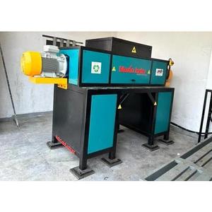Solution de traitement électrique semi-automatique à double arbre pour broyeur de déchets de poisson de qualité supérieure, luxueux et élégant - Product Image 1