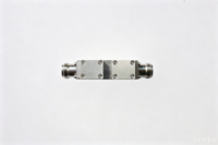 Divisor/Combinador de Potencia RF de Alta Calidad, 0.698-2.4GHz, Baja Pérdida de Inserción 0.6dB, Alto Aislamiento 15-20dB para Amplificadores de Potencia