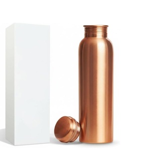 Botella de agua de cobre para uso diario, con acabado martillado, portátil, para viajes, diseño tradicional. - Product Image 2