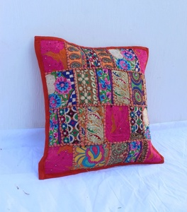 Nueva llegada surtido Sari Patchwork funda de cojín bordado Patchwork funda de almohada para la decoración del hogar - Product Image 3