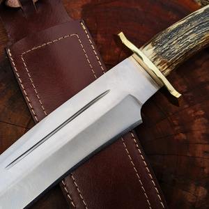 Cuchillo Bowie de Caza Hecho a Mano de Acero de Alto Carbono con Mango de Cuerno de Ciervo, Espiga Completa, Venta al por Mayor Directa de Fábrica OEM, Regalo para Camping y Actividades al Aire Libre - Product Image 3