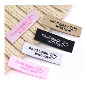 Étiquettes personnalisées en satin tissé de qualité supérieure avec logo imprimé pour vêtements de marque - Product Image 5