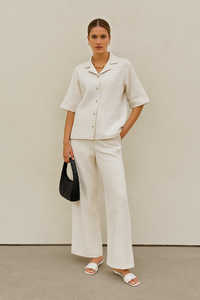 Ensemble coordonné pour femmes de haute qualité, haut à manches courtes en polyester doux, pantalon large, tailles M, L, XL, XXL, fournisseur en gros, Inde, Pakistan. - Product Image 5