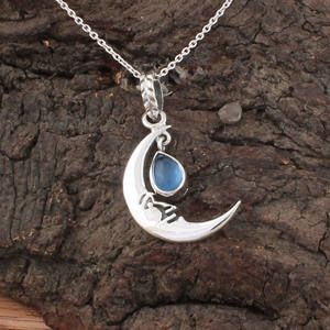Collar con Colgante de Luna Creciente con Topacio Azul Natural Vintage en Plata de Ley 925, Regalo de Aniversario para Mujer - Product Image 1