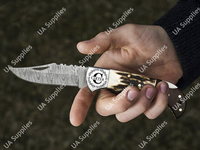 Couteau pliant de luxe OEM multifonctionnel pour l'extérieur, en acier Damas, à lame coulissante, pointe biseautée, manche en corne de cerf et bois de rose