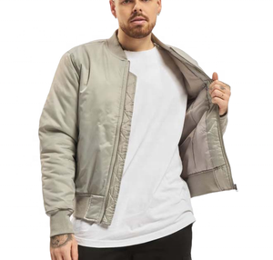 Ensemble de survêtement de sport pour homme, nouvelle collection automne 2026, veste coupe-vent à demi-zip et short de jogging pour l'entraînement - Product Image 2