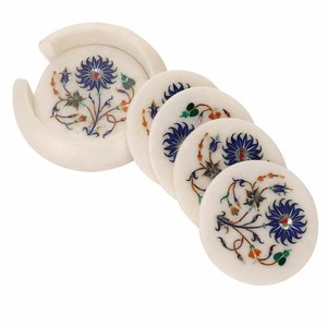 Juego de posavasos de mármol hechos a mano con incrustaciones de lapislázuli de 4.5 pulgadas para copas de vino, cerveza y champán. - Product Image 1