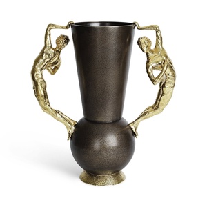 Vase décoratif moderne Saleem International 2026, vase décoratif antique, vase décoratif fait main, vase décoratif design, fleur en métal ginkgo - Product Image 1