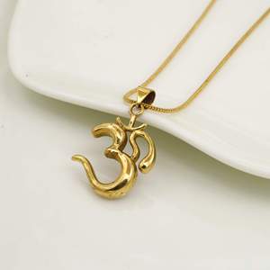 จี้พระอมเคลือบทอง ทองเหลือง เครื่องประดับทางศาสนา สำหรับทุกเพศ สัญลักษณ์ฮินดู จี้แฟชั่น - Product Image 4