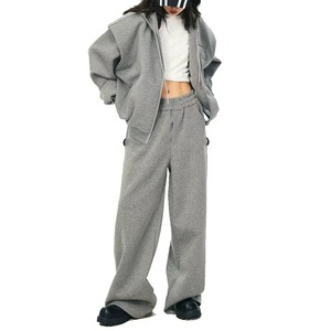 ชุดวอร์มผู้หญิงขายส่งยอดนิยม คุณภาพสูง ชุดวิ่งออกกำลังกายแบบ 2 ชิ้น ชุดเซ็ตสองชิ้นแบบเต็มตัว - Product Image 4