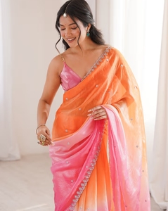 Sari de Diseño KV Satin Orange con Adornos y Blusa sin Coser - Product Image 3