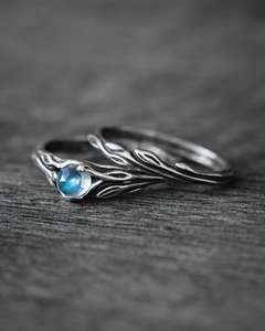 ชุดแหวนมูนสโตน เลีย จู แหวนเงินสเตอร์ลิง ได้รับการรับรองจาก IGI ดีไซน์วินเทจแบบอาร์ตเดโค เรียบหรู สวยงาม เหมาะสำหรับงานแต่งงานและงานหมั้น - Product Image 5