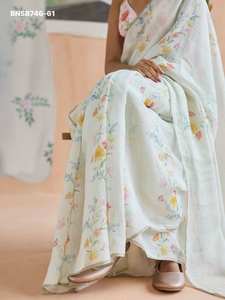 Fabricant indien de sarees en lin de haute qualité avec impression numérique, vêtements traditionnels indiens pour occasions spéciales, à prix de gros. - Product Image 3