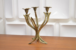 Candelabro de Hierro Antiguo con Acabado en Latón, de 3 Brazos, Diseño de Tulipán, Portavelas de Metal, Hecho a Mano, Duradero, Vintage, para Bodas, Pascua - Product Image 5