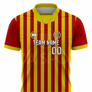 Custom Football Kit Supplier Soccer Uniform With Lightweight Breathable Teamwear Construction - Product Image 4