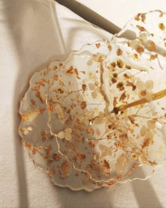 Gâteau décoratif en résine-Support à gâteau en résine de couleur dorée idéal pour pièce maîtresse pour toute occasion de bon augure à un prix raisonnable - Product Image 4