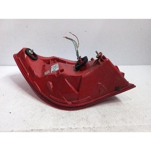 ไฟท้ายด้านขวาของรถซีรีส์ 7 ในแผงด้านข้าง ขวา มือสอง ของแท้ OEM 7182198 - Product Image 4