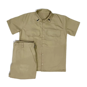 Camisa de Hombre Estilo Vintage con Cuello Chino de Sarga de Algodón y Pantalones Cortos Cargo de Secado Rápido con Cordón Ajustable al Mejor Precio - Product Image 1