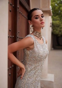 Robe de mariée sirène en dentelle perlée sans manches, longueur ras du sol, avec traîne, robe de soirée formelle, soutien-gorge intégré pour la mariée - Product Image 2