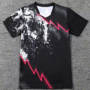 Ensembles d'uniformes de tennis pour hommes de haute qualité en gros, avec logo frontal, séchage rapide, évacuation de l'humidité, respirants, 100 % polyester, personnalisables - Product Image 3