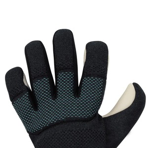 Gants de gardien de but légers, couleur et design personnalisés, en cuir, pour l'entraînement au football, gants de gardien de but de football - Product Image 2