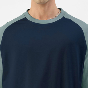 เสื้อยืดโอเวอร์ไซส์คอกลมแขนราแกลนสำหรับผู้ชาย สีพื้น ทรงลำลอง ระบายอากาศได้ดี ผลิตจากโพลีเอสเตอร์ 100% - Product Image 3