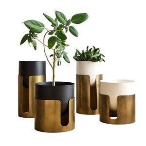 Jardinière moderne en métal gris martelé avec support en fer noir |   Pot de plantes succulentes d'intérieur industriel pour la décoration de la maison et du bureau - Product Image 5