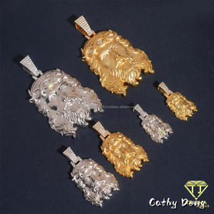 Pendentif en diamant moissanite 3D en forme de visage de Jésus en argent sterling 925 de qualité supérieure avec un design détaillé de la barbe et de la couronne - Product Image 5