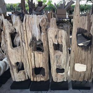 Sculpture d'art en bois flotté rustique naturel pour la décoration de la maison et les cérémonies de remise de diplômes - Product Image 1